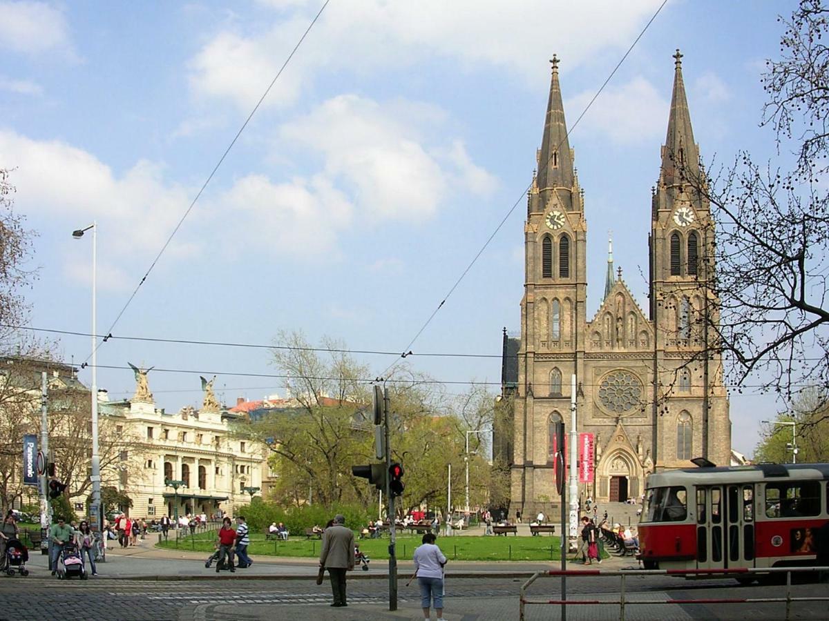 Spacious Apartment Near Wenceslas Square Prague Extérieur photo